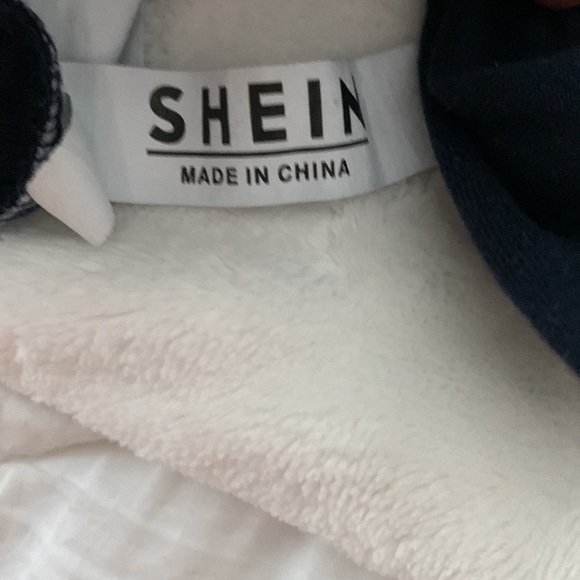 Men’s navy ling sleeve top - Picture 6 of 6